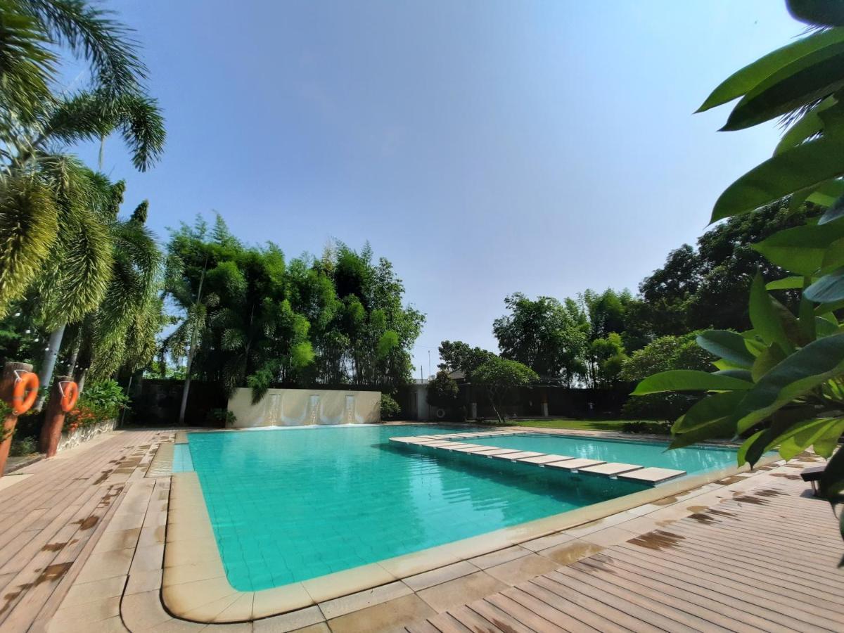 Estancia De Lorenzo Tarlac Ngoại thất bức ảnh
