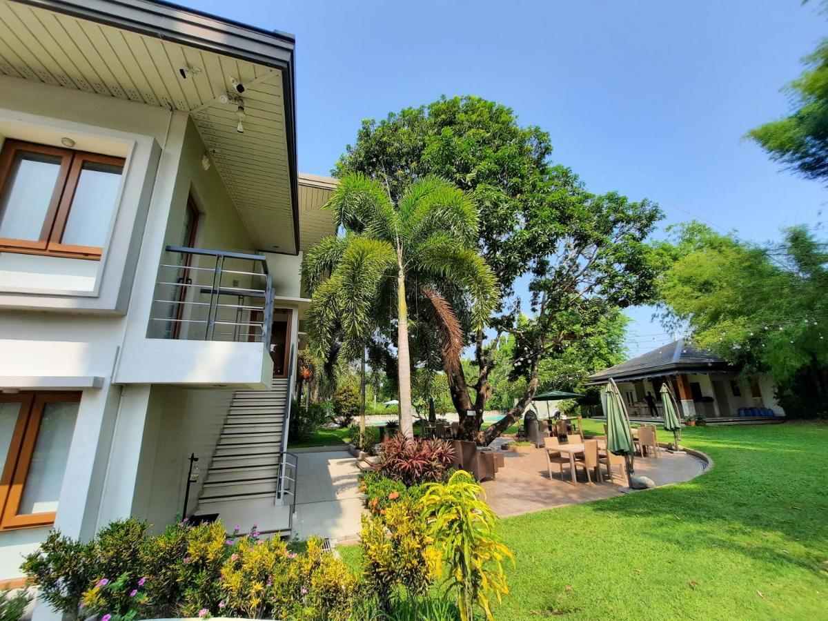 Estancia De Lorenzo Tarlac Ngoại thất bức ảnh